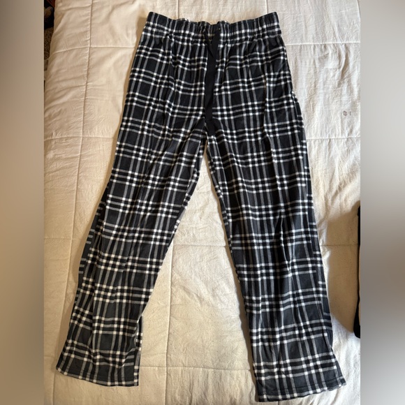 Van Heusen Black and White Checkered Joggers - Picture 1 of 3